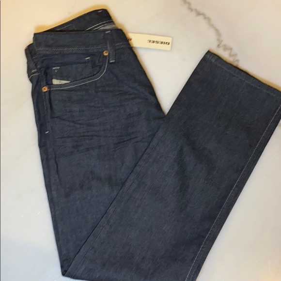 🔥Diesel Waykee Regular Straight Leg Jeans - Picture 3 of 6